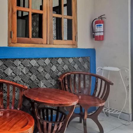Reddoorz Near Pantai Pancer Door Pacitan Hotel Exterior photo